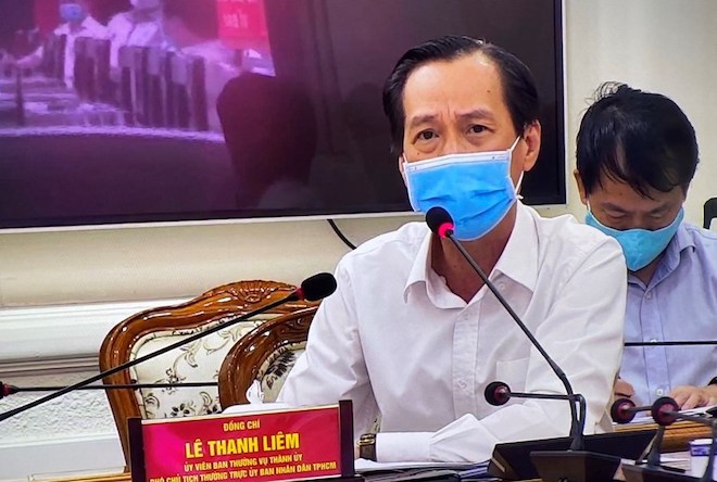 Phó Chủ tịch Thường trực UBND TP.HCM Lê Thanh Liêm chỉ đạo buổi giao ban trực tuyến chiều 9/4.