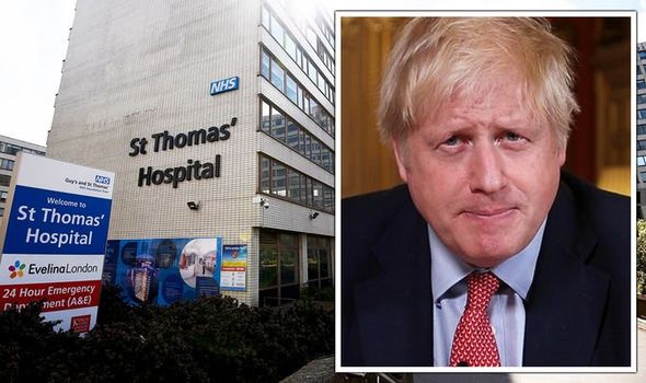 Thủ tướng Anh đang hồi phục tốt nhưng vẫn phải ở lại bệnh viện.
