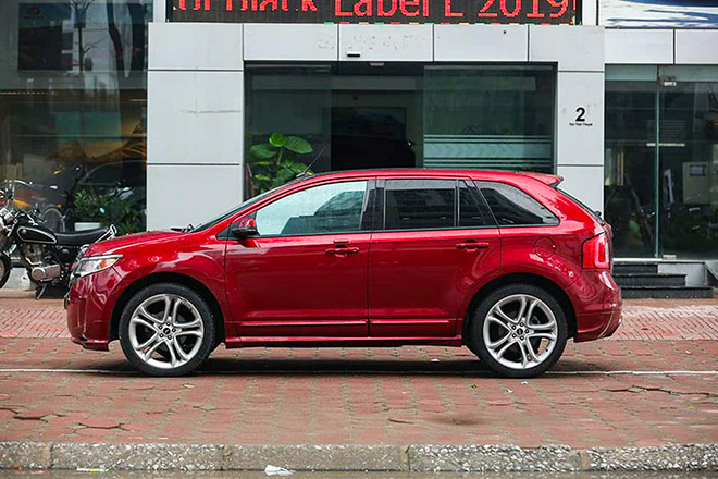 Chi tiết xế Mỹ hàng độc Ford Edge Sport có mặt tại Việt Nam - 2