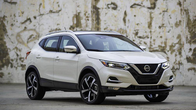 7. Nissan Rogue Sport 2020 (giá khởi điểm: 23.240 USD)
