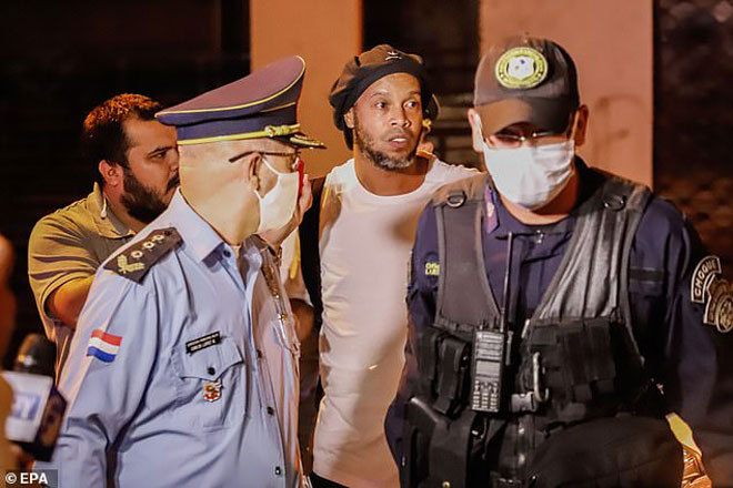 Anh em Ronaldino hiện đã được ra tù và ở khách sạn 4 sao để chờ ngày ra tòa xét xử&nbsp;