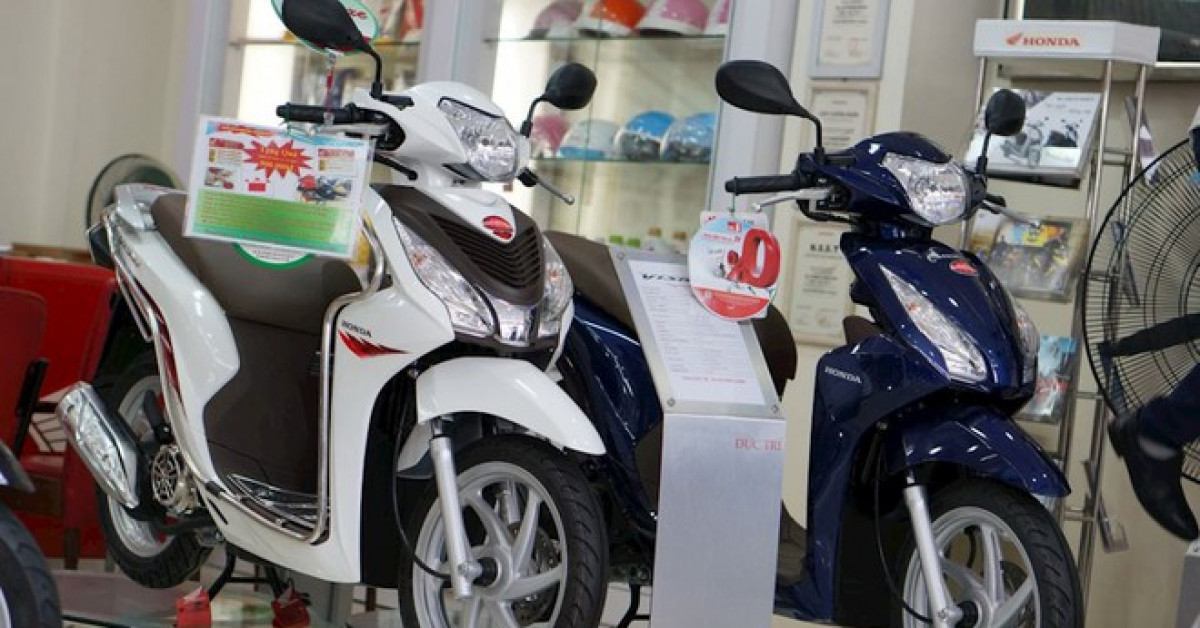 Thị trường - Tiêu dùng - Doanh số bán xe máy tại Việt Nam giảm, đại lý xe chấp nhận "bán lỗ"