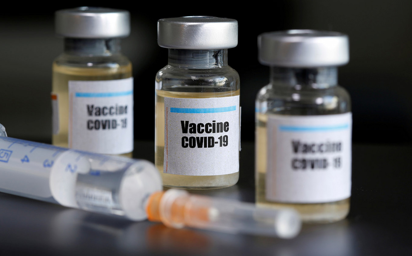 Trung Quốc và Mỹ đang nỗ lực chạy đua trong nghiên cứu vắc xin Covid-19 (ảnh: BBC)