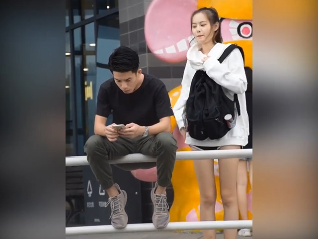 Video Clip Cười - Những con người thích mang tiếng cười đi khắp muôn nơi