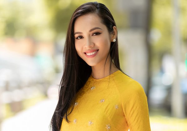 "Hồ sơ tình ái" với loạt mỹ nhân showbiz của thiếu gia nhà "vua hàng hiệu" VN - 2