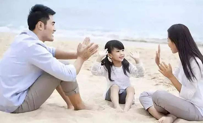 2 chị em sinh đôi nhưng người ở TQ, người ở Mỹ, sau 18 năm gặp lại ai cũng bất ngờ - 5