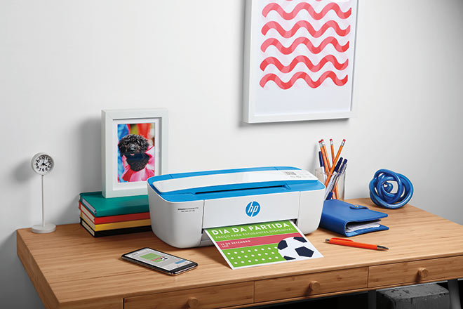 HP DeskJet Ink Advantage - chiếc máy in siêu nhỏ gọn đầy màu sắc dành cho gia đình. Thông tin chi tiết về sản phẩm tại đây.