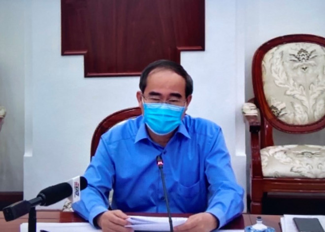 Bí thư Thành ủy TP.HCM Nguyễn Thiện Nhân tại cuộc họp giao ban tối 15/4. Ảnh chụp màn hình