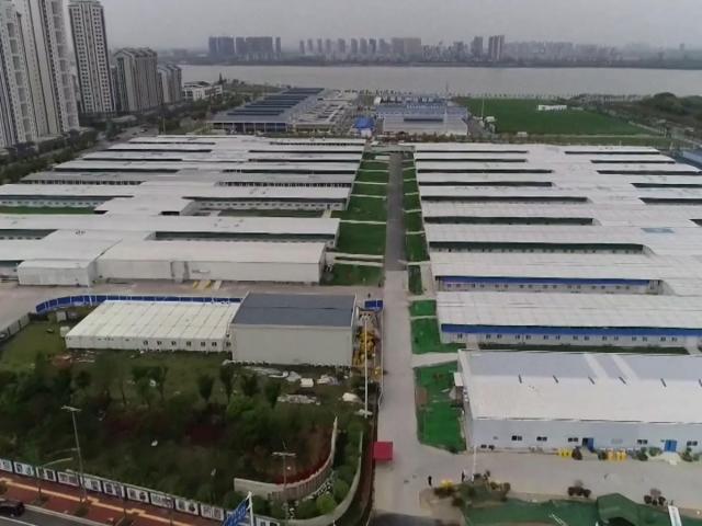 Dịch Covid-19: ”Giải tán” bệnh viện xây thần tốc 1.600 giường của Trung Quốc
