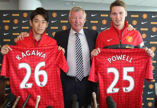 Shinji Kagawa và Nick Powell gia nhập MU nhưng chỉ có 1 năm được Sir Alex Ferguson huấn luyện