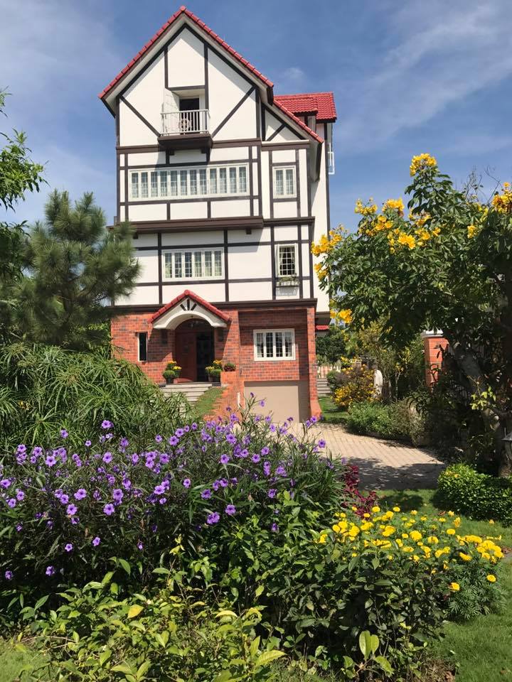 Cuộc sống ít ai biết của "MC khóc nhiều nhất trên truyền hình" và chồng hơn 14 tuổi - 3