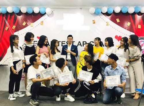 Nam 9X gác việc lương 40 triệu để theo đuổi đam mê - 2