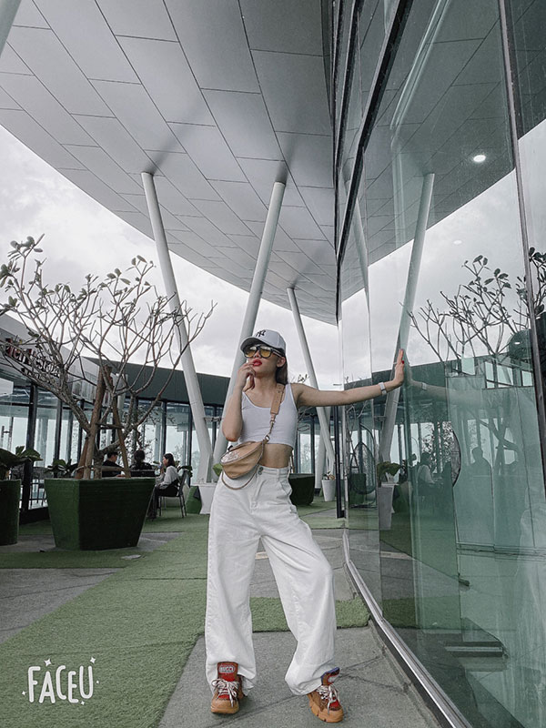 Thời trang Hồng Hoa Đinh và sự hậu thuẫn của Trương Quang Trình - 2