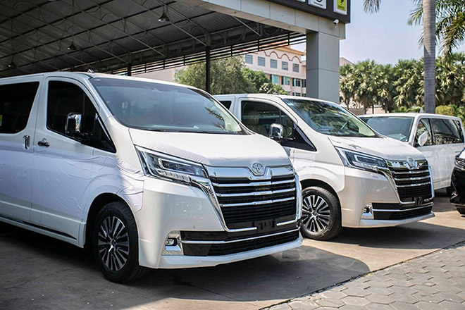 Toyota Hiace thế hệ mới lộ giá bán tại thị trường Việt - 6