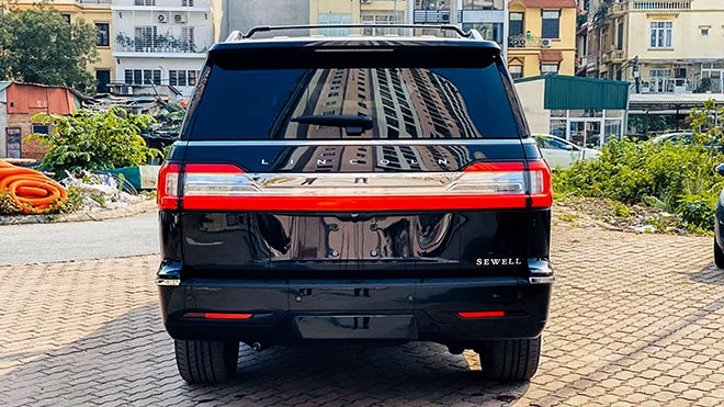 Lincoln Navigator 2020 chuyên cơ mặt đất cho giới nhà giàu Việt - 5