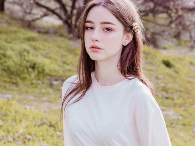 Thời trang - Mặc gì khi cách ly: 7 sắc màu đem tới niềm vui, năng lượng sống