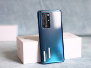 Thời trang Hi-tech - "Đập hộp" Huawei P40 Pro phiên bản xanh biển sâu với mặt kính bóng