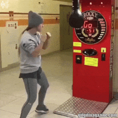 Những cô nàng khiến các chàng trai phải... dè chừng - 1