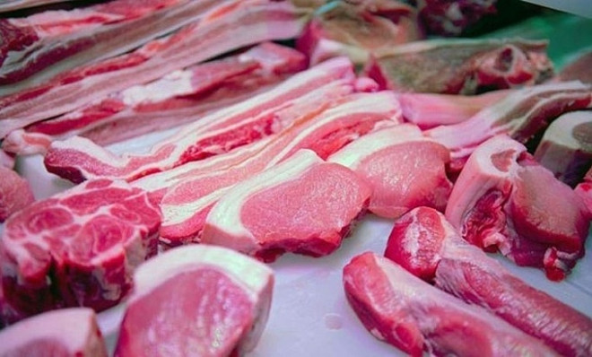 Giá bán thịt lợn đã tăng thêm 10-20 nghìn đồng/kg. Cụ thể, thịt mông, ba chỉ có giá 170-180 nghìn đồng/kg; Sườn, nạc vai có giá 180 nghìn đồng/kg.