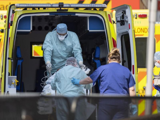 Thế giới - Sau Trung Quốc, châu Âu cũng xem lại số tử vong COVID-19