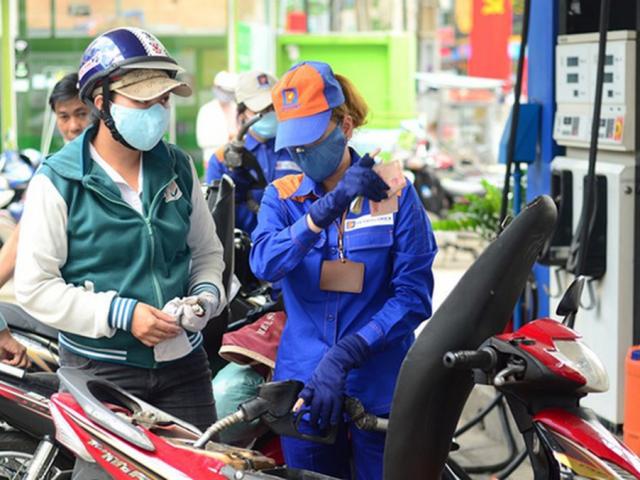 Giá dầu hôm nay 19/04: Rơi xuống đáy 18 năm và sự vụt tăng đầy bất ngờ cuối tuần