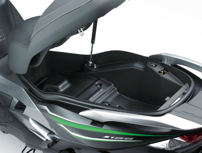 2020 Kawasaki J125 xuất hiện, Honda PCX thêm áp lực lớn - 7