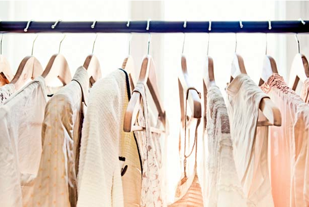 Những điều cần thay đổi trong tủ quần áo để mặc đẹp hơn - 7