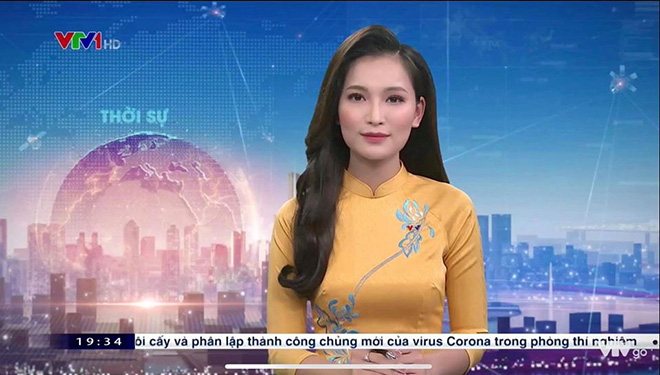 Linh Thủy là BTV trẻ tuổi nhất của bản tin "Thời sự 19h"