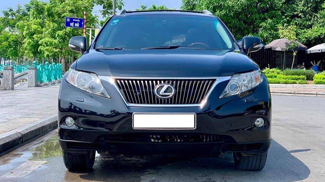 Lexus RX 350 đời 2009 giá bán ngang ngửa Hyundai SantaFe mới, có nên mua? - 3