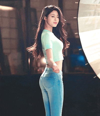 Cô gái mặc quần jean đẹp nhất Hàn Quốc, thường bị đàn ông quấy rầy vì quá quyến rũ - 3