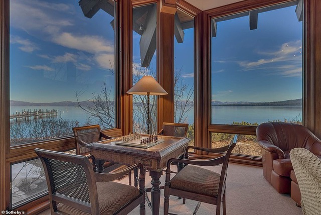 Biệt thự gần hồ của ông trùm "Bố già" được rao bán giá 5,5 triệu USD - 3