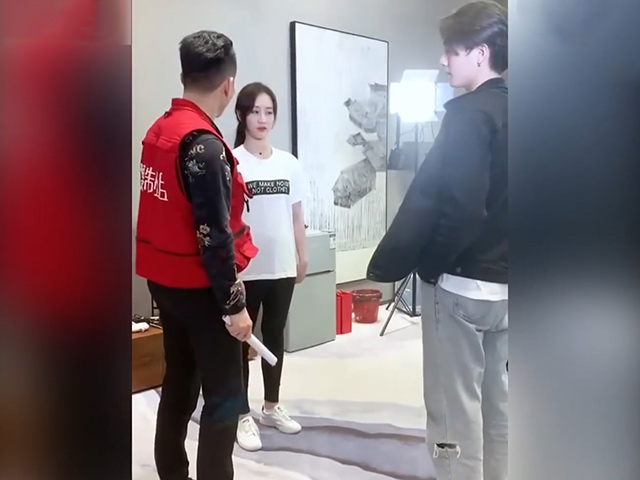 Video Clip Cười - Diễn viễn mà có mỗi việc diễn thôi cũng làm không xong!