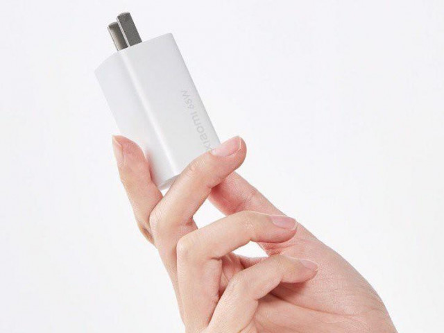 Công nghệ thông tin - Xiaomi ngừng bán cục sạc 65W vì lí do khẩn cấp