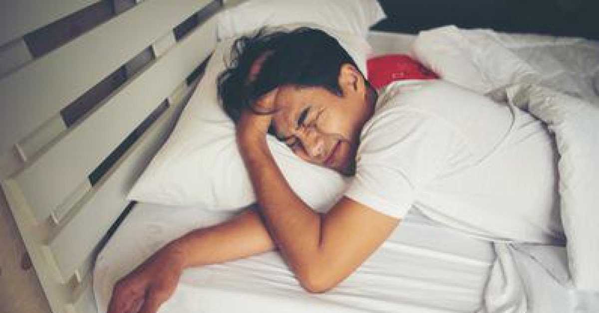 Bạn trẻ - Cuộc sống - Làm sao để chồng chia sẻ trục trặc gối chăn?