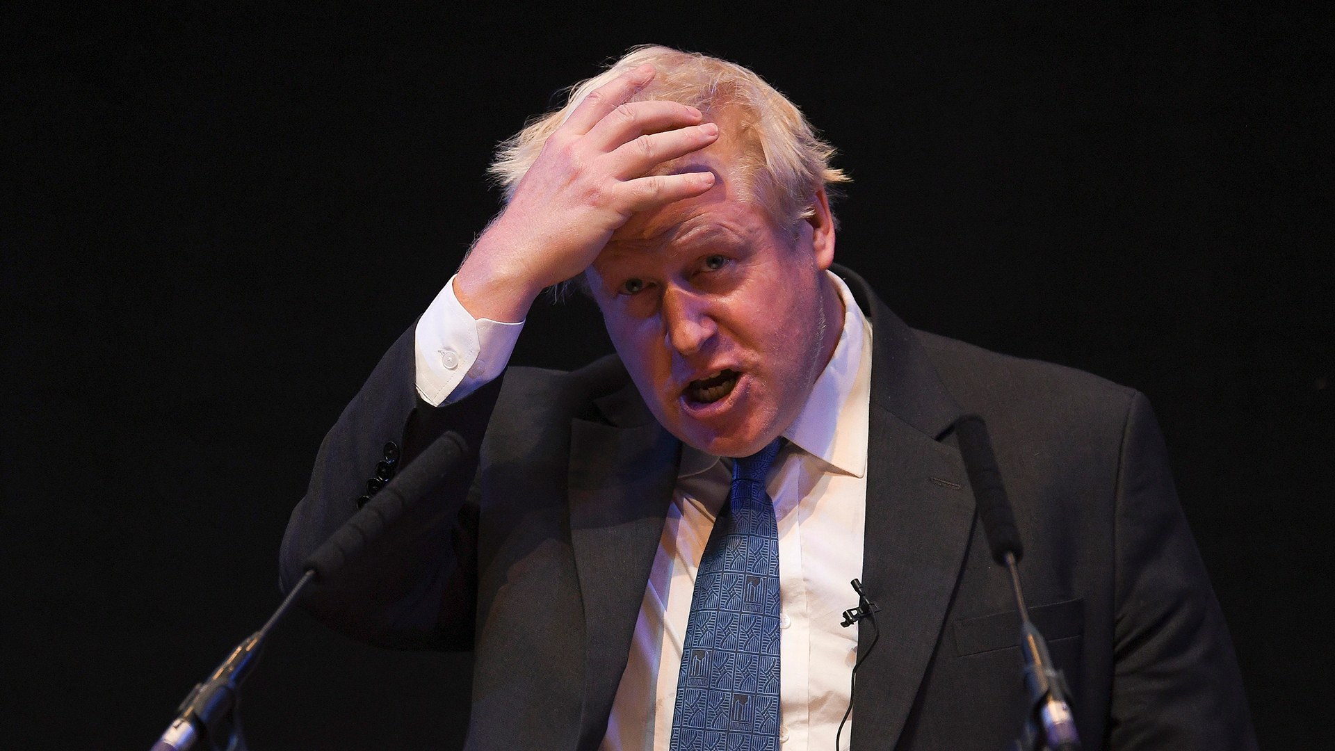 Lãnh đạo các đảng đối lập đang kêu gọi mở cuộc điều tra nhằm vào Thủ tướng Anh – ông Boris Johnson, vì phản ứng chậm với dịch bệnh (ảnh: Reuters)