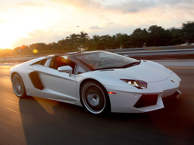 Ngắm xe - Điểm mặt 6 siêu xe "ăn nhiên liệu" nhiều nhất thế giới