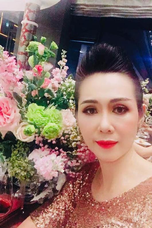 Cuộc sống của người đẹp cùng thời Hà Kiều Anh, bỏ showbiz để làm tiếp viên hàng không - 10