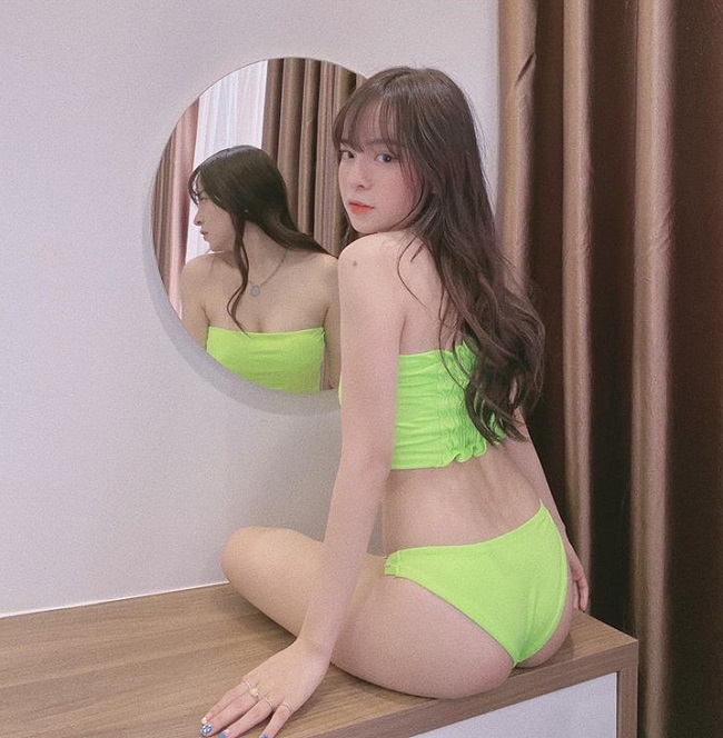 Trong đó có hot girl 10X Chu Thị Khánh Vân. Cô là gương mặt nổi bật trong cộng đồng mạng với vai trò streamer, người mẫu ảnh ở Sài thành. 