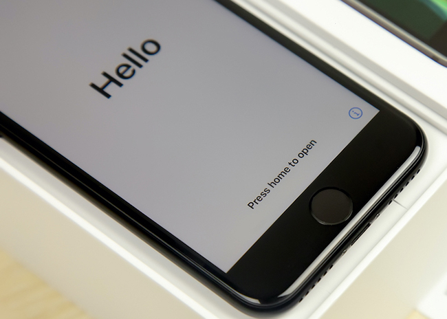 iPhone SE mới chạy trên iOS 13 với hiệu năng được tối ưu.