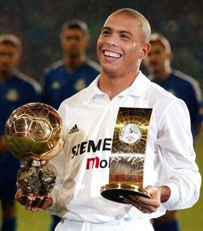 Ronaldo béo tiết lộ bí mật: Giảm cân theo cách lạ, tâm sự sốc "chuyện yêu" - 1