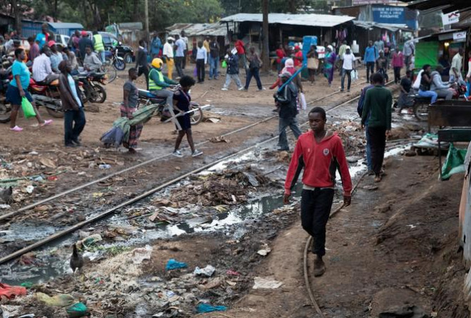 Khu ổ chuột Kibera ở Nairobi nơi xảy ra vụ giẫm đạp khiến hàng chục người chết và bị thương do tranh đồ ăn cứu trợ