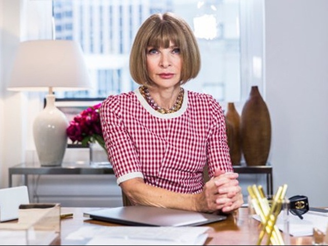 Thời trang - Tổng biên tập Vogue chỉ ra 5 món cơ bản phái đẹp nên có trong tủ đồ