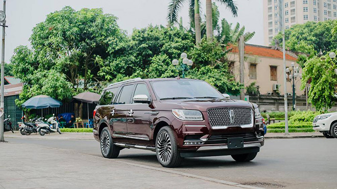 Cận cảnh Lincoln Aviator độc nhất tại Việt Nam - 3