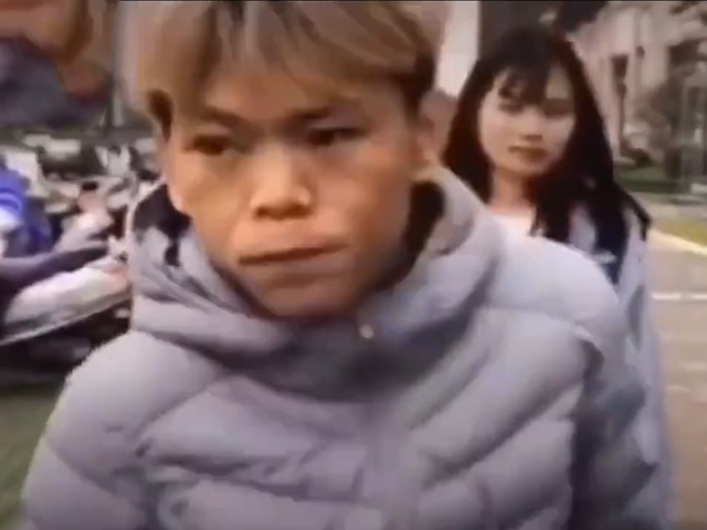 Video Clip Cười - Người đàn ông "cứng rắn" nhất hành tinh