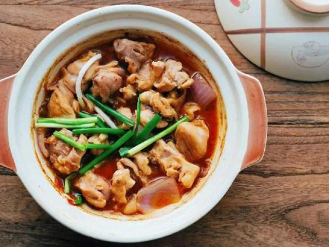 Ẩm thực - Gà nấu nồi đất mà ngon thế này, không thử thì "phí một đời"