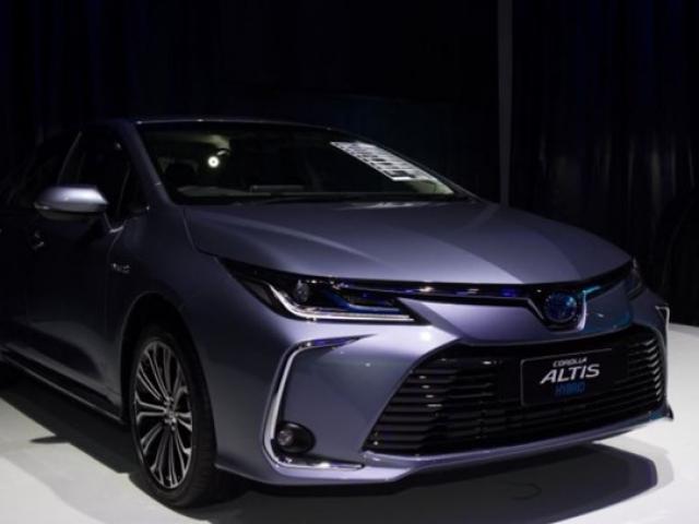 Giá xe Toyota Altis 2020 mới nhất tháng 5/2020