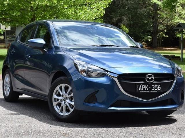 Bảng giá xe ô tô - Giá xe Mazda 2 2020 mới nhất bản hatchback và sedan