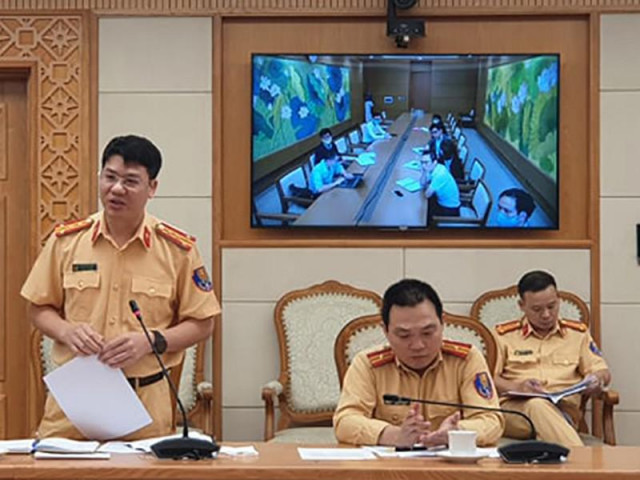 Tin tức trong ngày - Sửa luật để dân dễ nộp phạt giao thông qua mạng