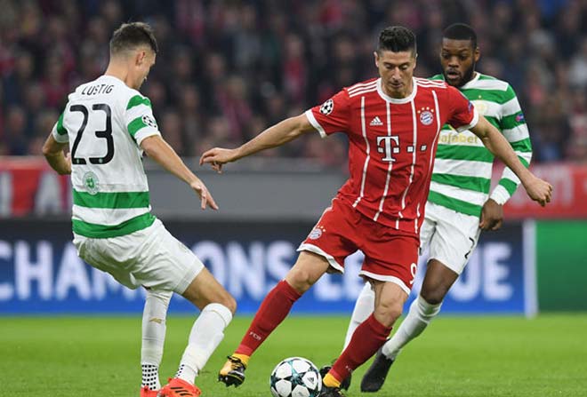 Bài viết cho biết khả năng lây nhiễm vẫn có thể xuất hiện qua tiếp xúc giữa tiền đạo và hậu vệ