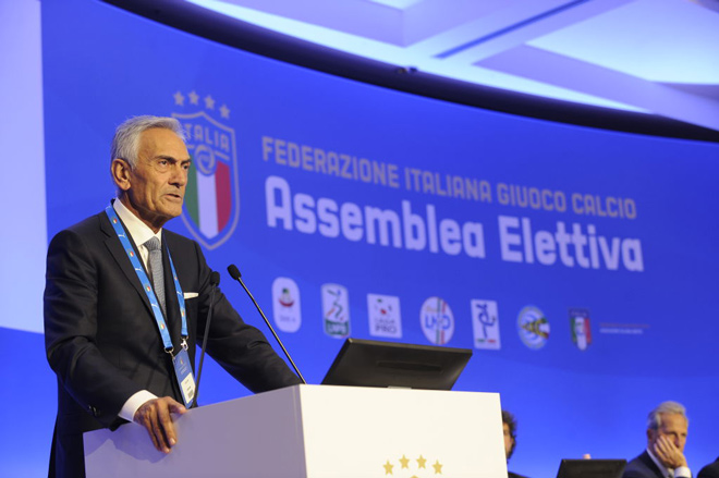 Chủ tịch FIGC khẳng định Serie A sẽ trở lại